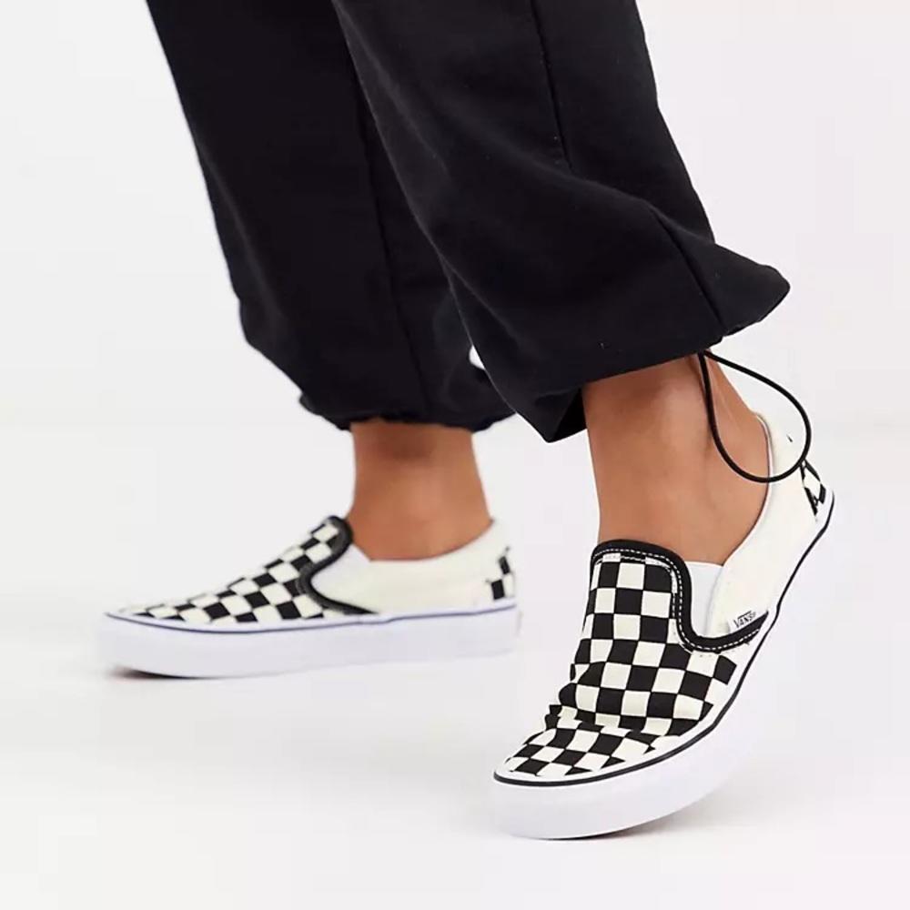 Vans Classic Slip On
Men's